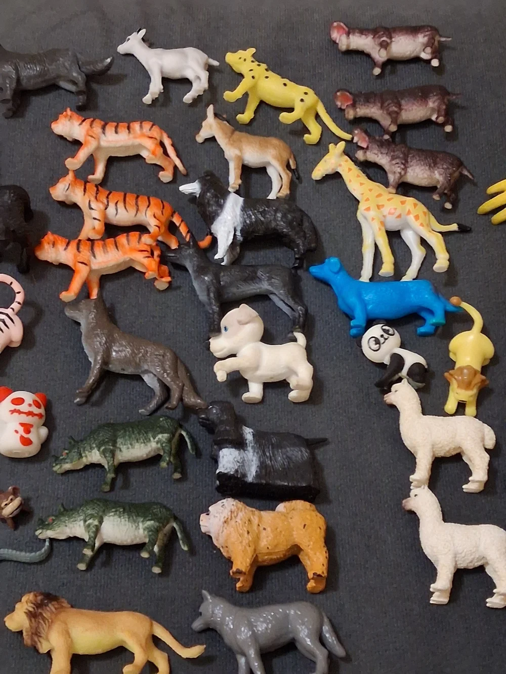 Miniature Animal Toy Lot - Mixed Colors